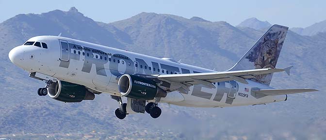 Frontier Airbus A319-111 N929FR Larry, Phoenix Sky Harbor, March 7, 2015